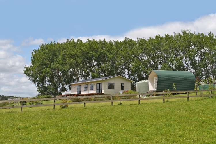 56 Wattle Lane Kaiwaka_3