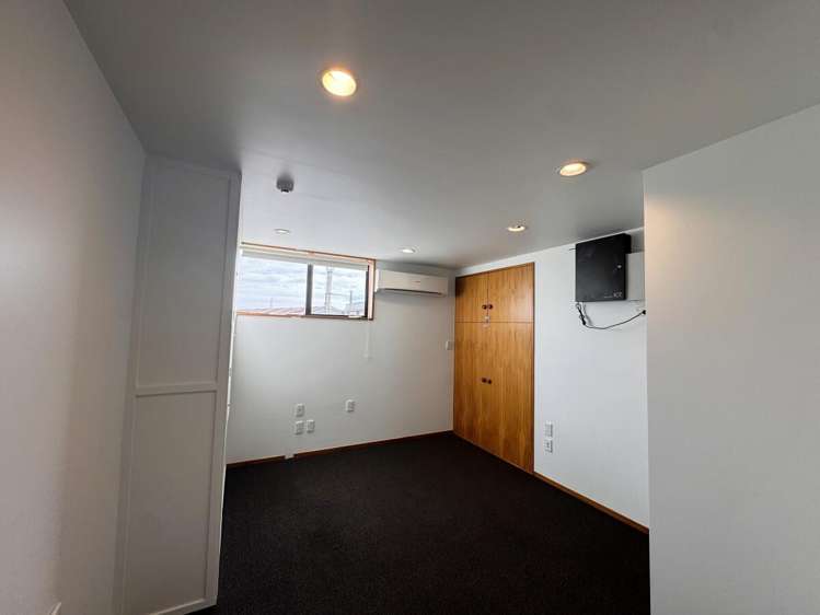 55 Ferry Road City Centre_18