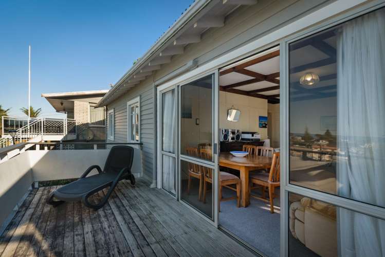 65 Beach Road Waihi Beach_18