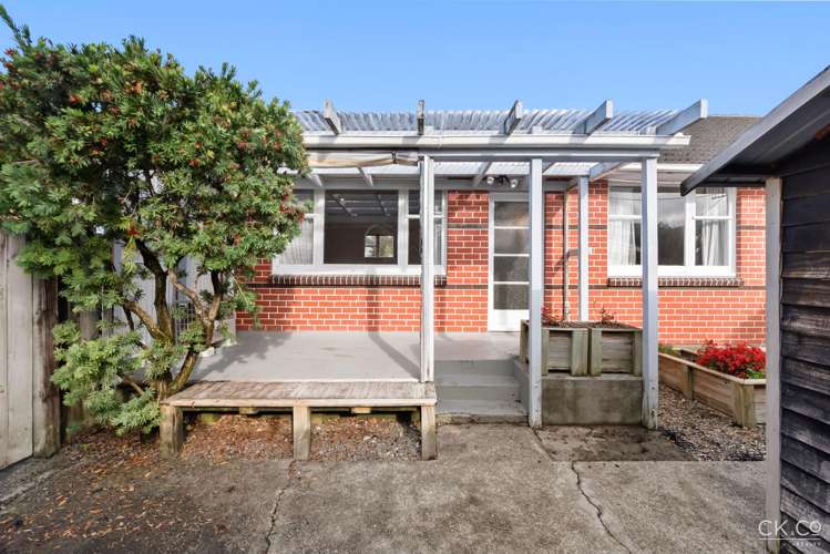 2/28 Ararino Street Trentham_13