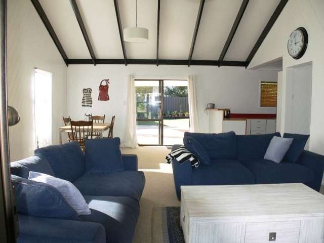 6 Pleasant Place Pauanui_2