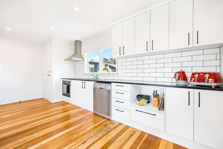 38 Woodside Road Massey_3