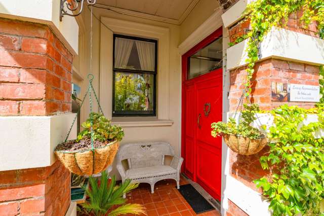 Are you looking for luxury living?