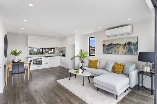 1/8 Chivalry Road Glenfield_4