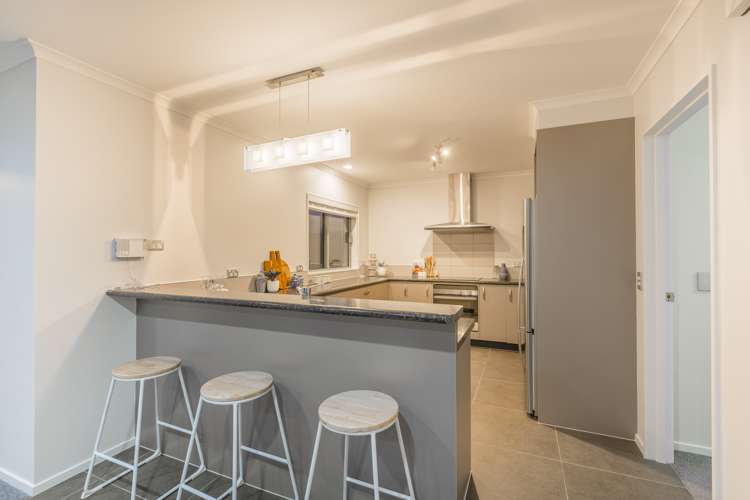 10 Beckett Lane Raumati Beach_9