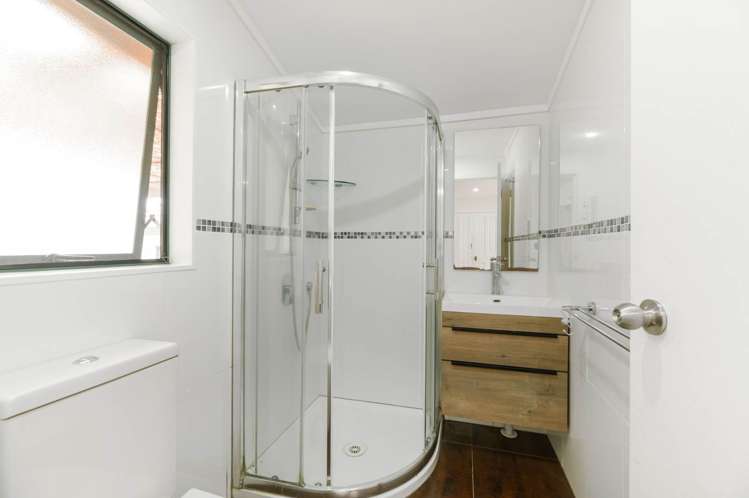 9 Capri Place Unsworth Heights_24