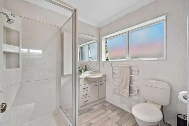 114b Sandspit Road Waiuku_12