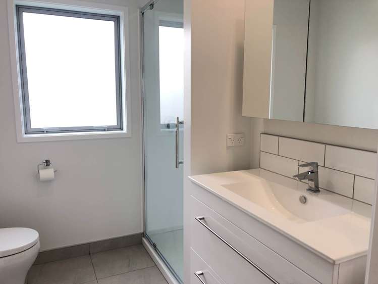 17A Second View Avenue Beachlands_3