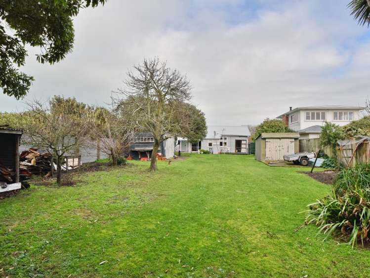 77 Pacific Drive Southbridge_11