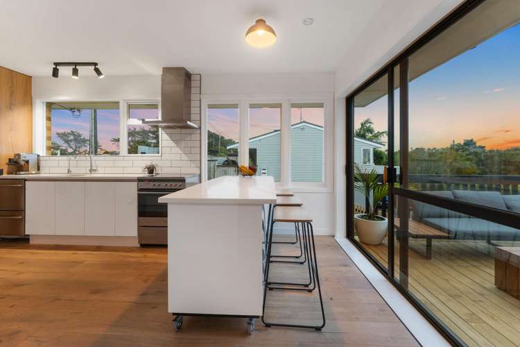 1/177 Glenfield Road Hillcrest_7