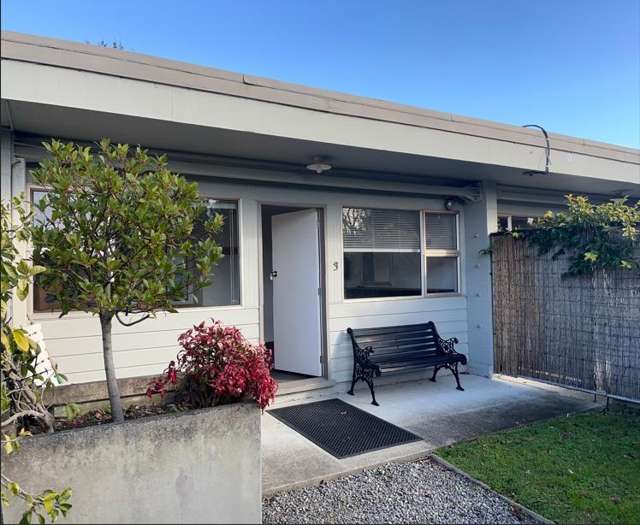 GREYTOWN - ONE BEDROOM