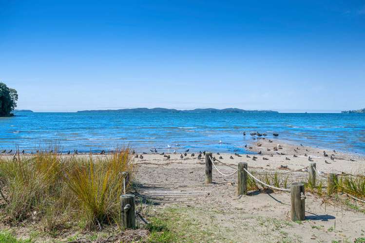 18 Boathouse Bay Lane Snells Beach_13