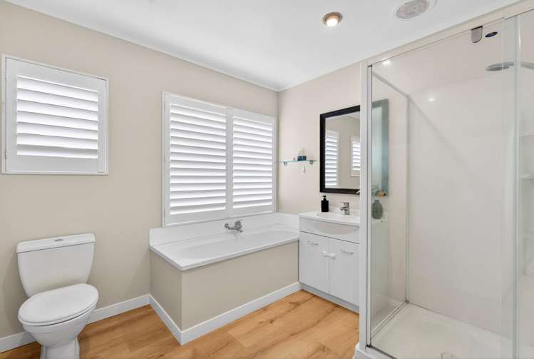 2/39 Kia Ora Road Beach Haven_8