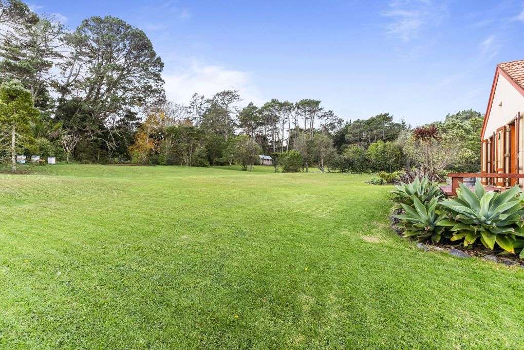 79A Carter Road in Oratia, Waitakere