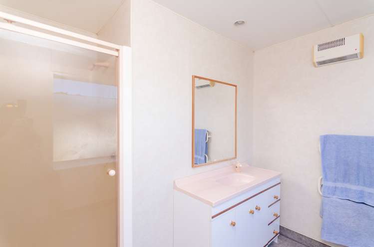 11 York Street Solway_10