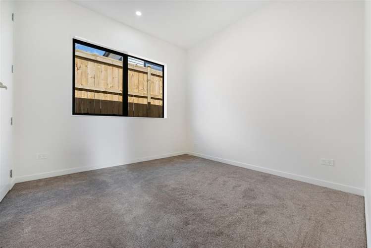 55 Ta Moko Drive Gulf Harbour_11