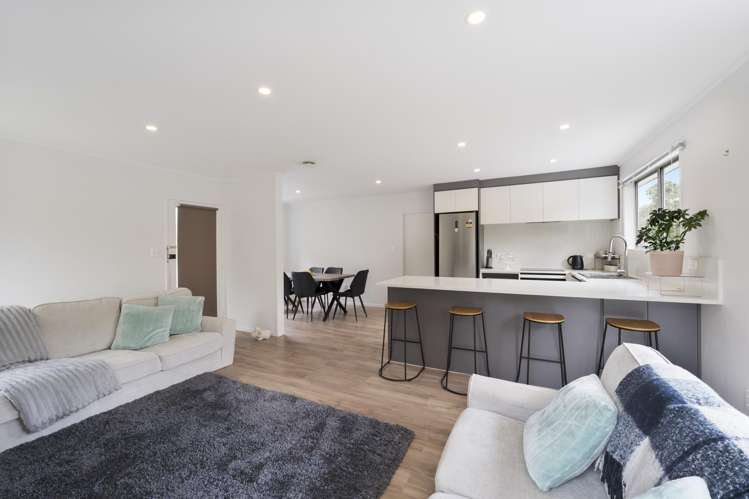 37 Clyma Place Massey_13