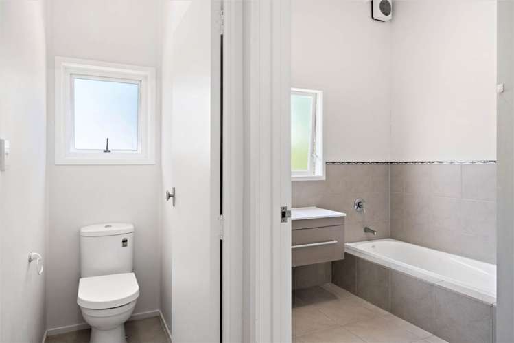 63 Parr Terrace Castor Bay_14