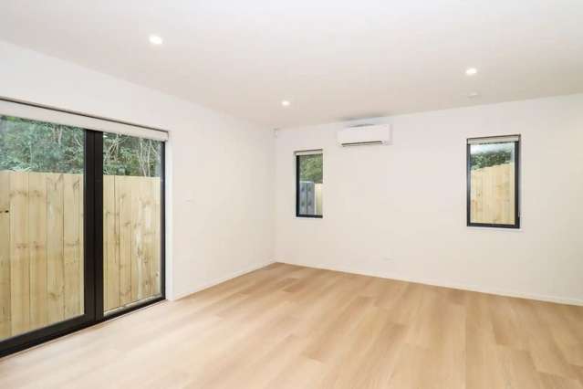 27C Lynbrooke Avenue Blockhouse Bay_1