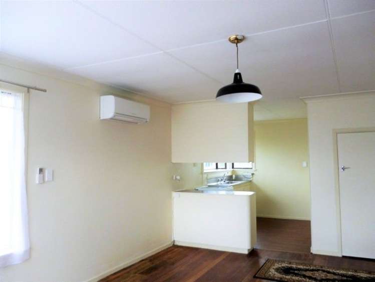 36 Fox Street Opunake_2