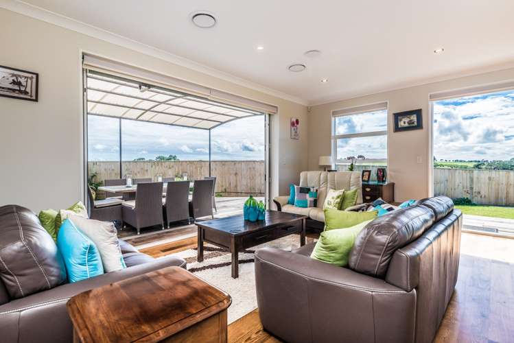 85 Jack Lachlan Drive Beachlands_10