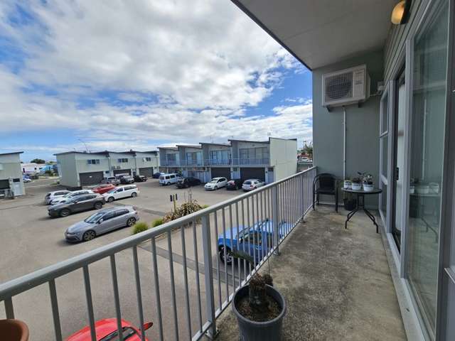 17/60 Parton Road Papamoa_1