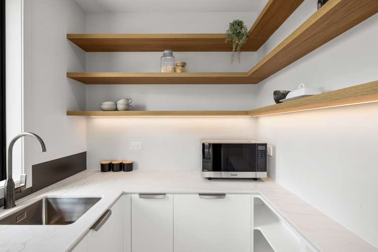 123 Lakes Boulevard Pyes Pa_5