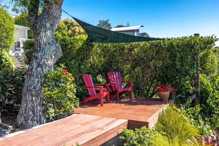 44 Queens Drive Oneroa_14