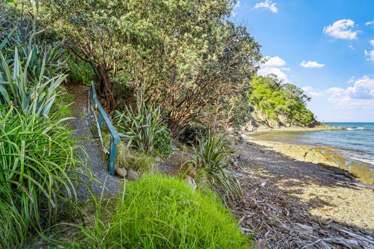 61 Grand View Road Leigh_20