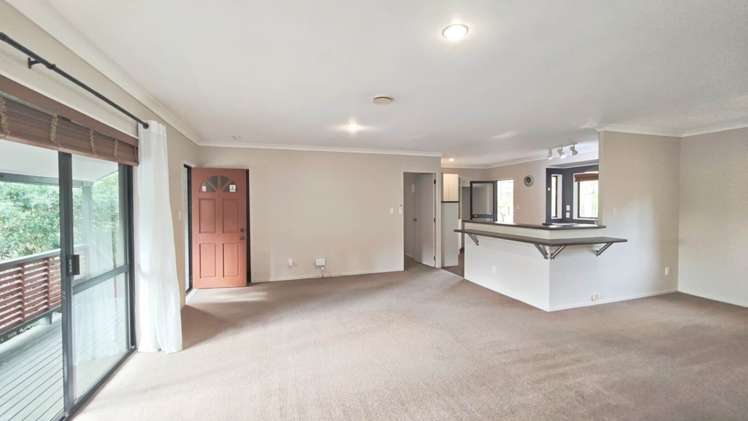 Topliss Drive Northcross_4