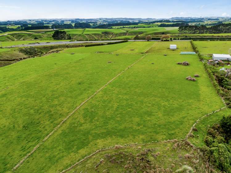 1326 State Highway 3 Manutahi_20