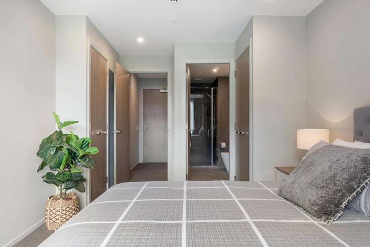 205/34 Red Oaks Drive Frankton_14