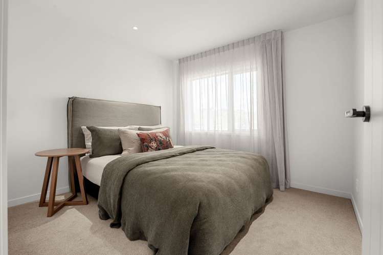 27 Kauri Point Drive Rototuna North_34