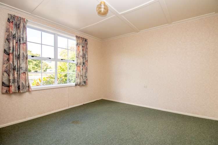 104 Thames Road Paeroa_6