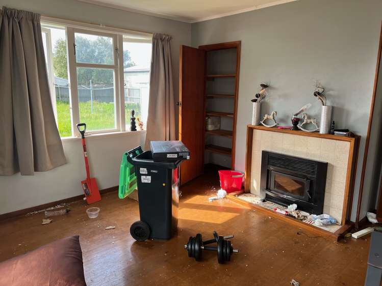 11 Carisbrooke Street Aranui_5