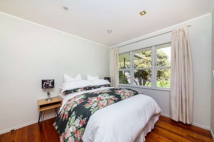 90 Vodanovich Road Te Atatu South_19