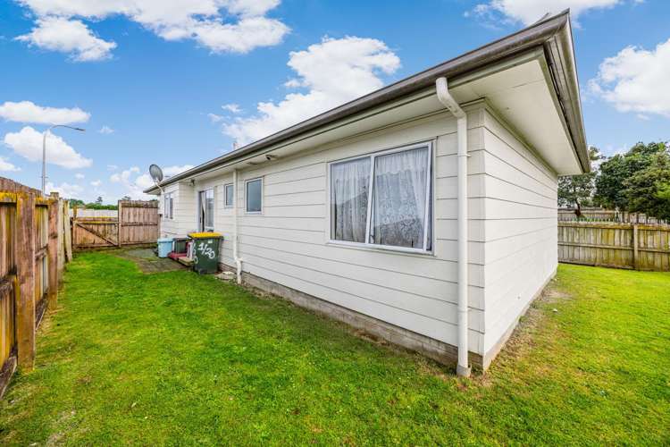 1/20 Solveig Place Randwick Park_11