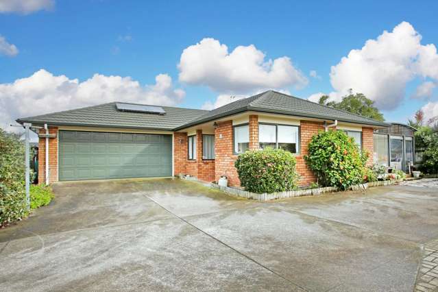 Spacious 3 Bedroom home - Great Location!