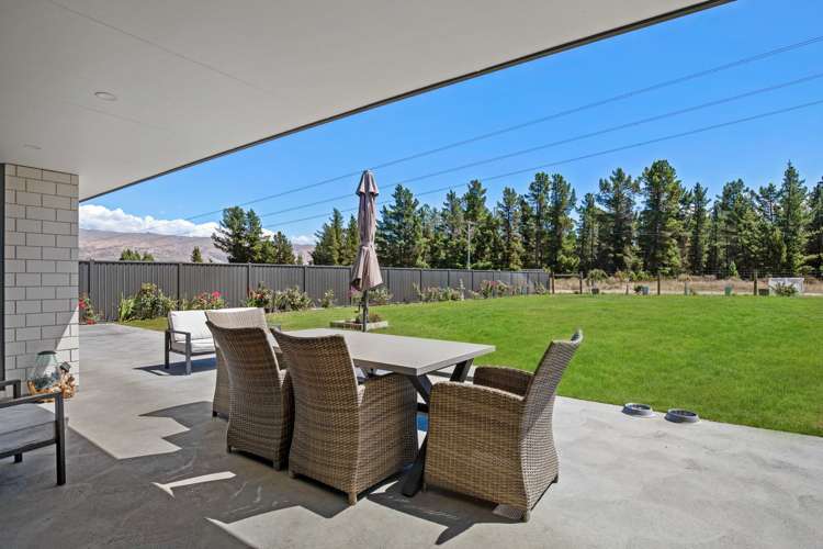 45 Larch Crescent Alexandra_13