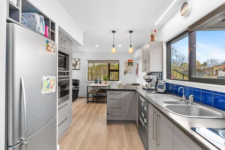 19 Reid Avenue Luggate_2