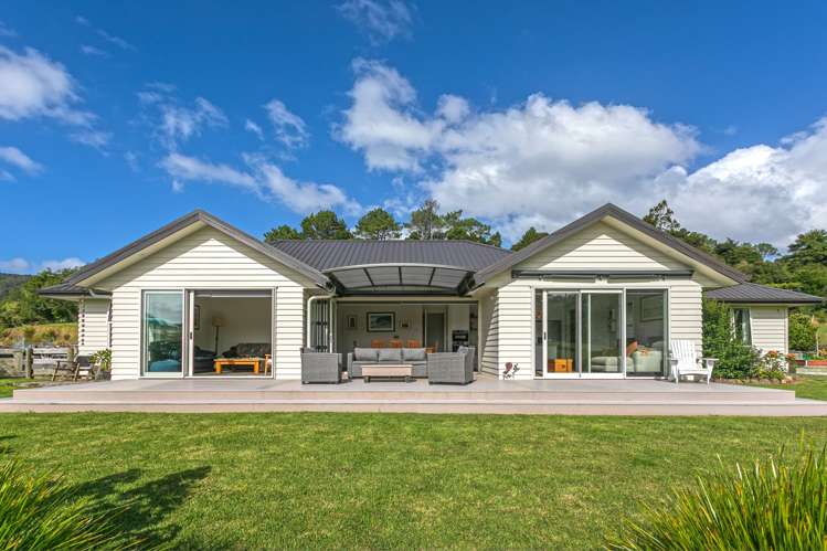 1840 Tiki Road Coromandel_11