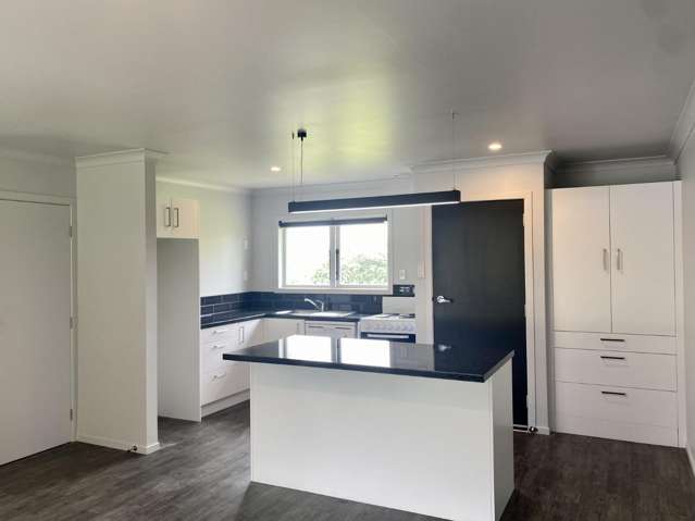 70 Gordon Road 11073_1