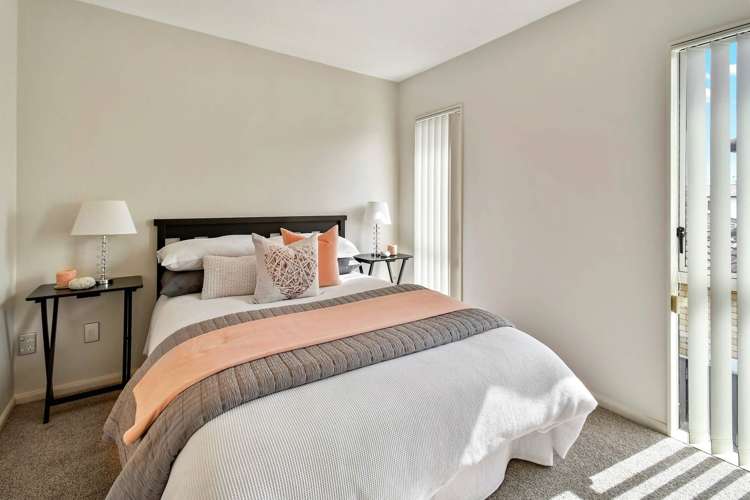 9 Bezar Place Flat Bush_8