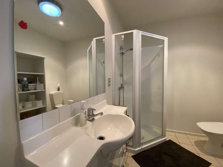 27/2 Armoy Drive Botany Downs_7