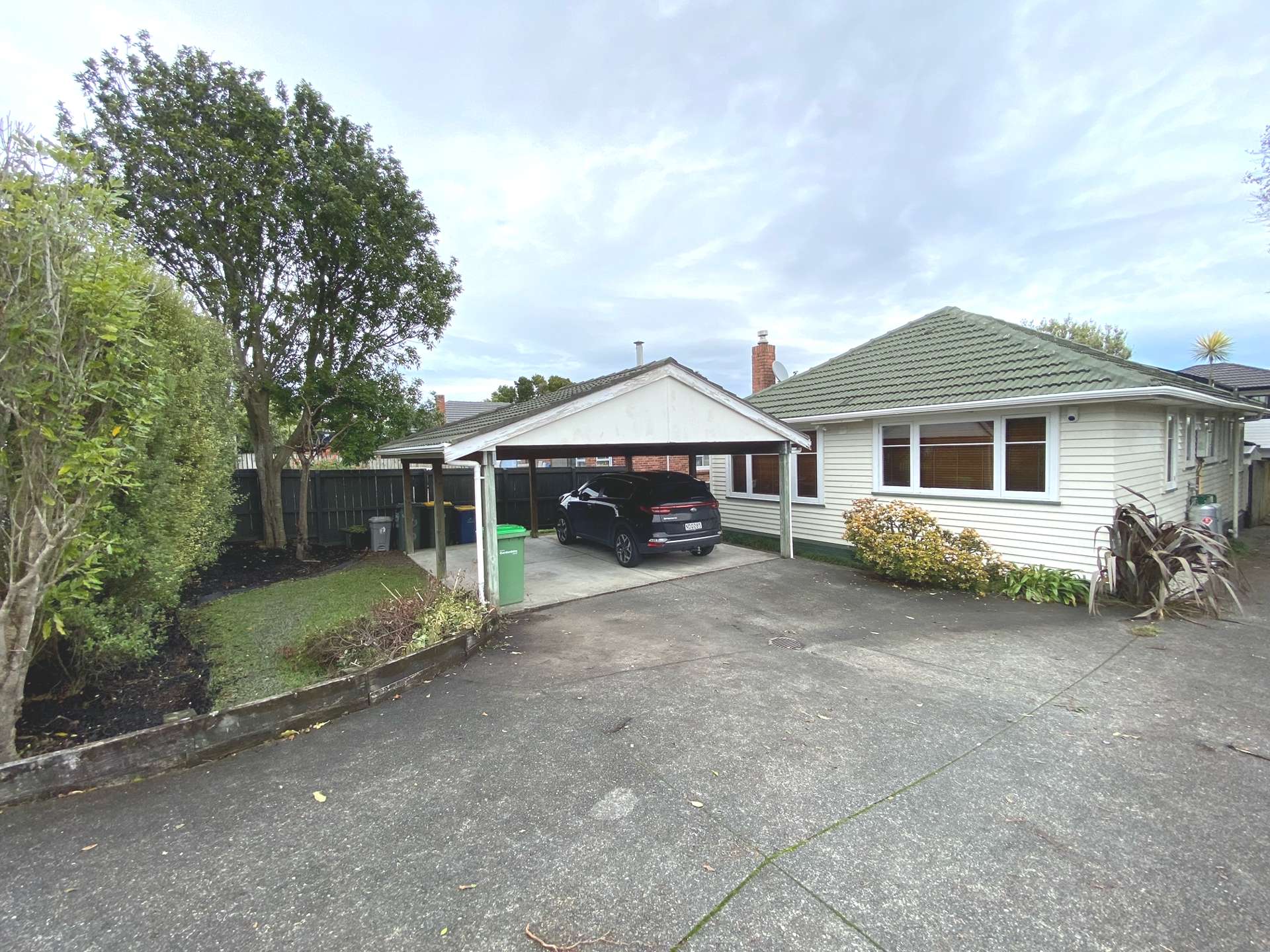 392 Te Atatu Road Te Atatu Peninsula_0