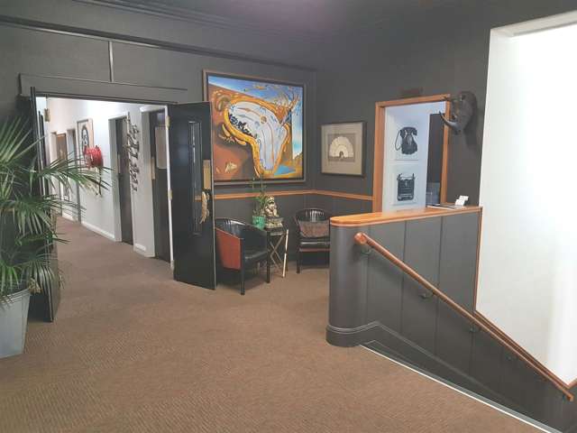 Two/34 Egmont Street New Plymouth City_4