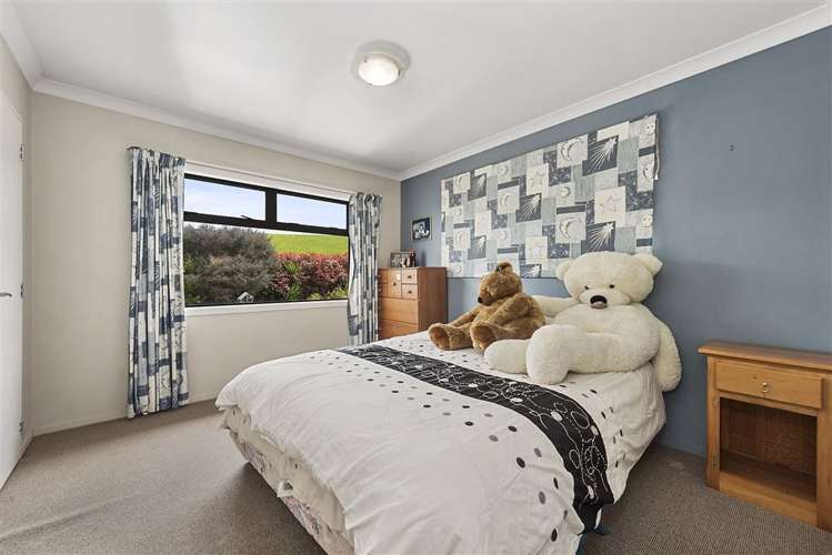 18 Sharaleigh Place Grandview Heights_20