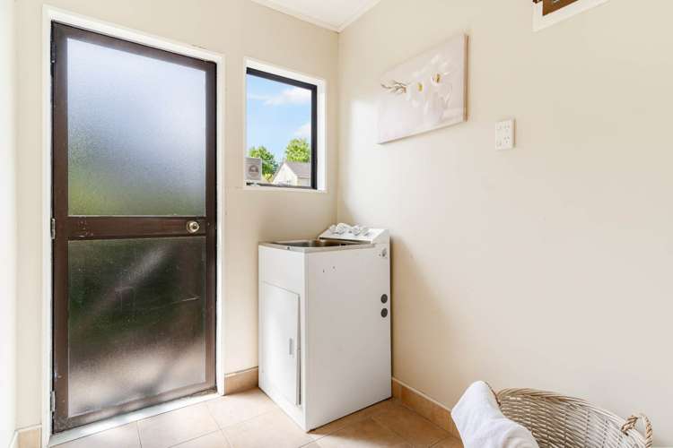 1/19 Blacklock Avenue Henderson_15