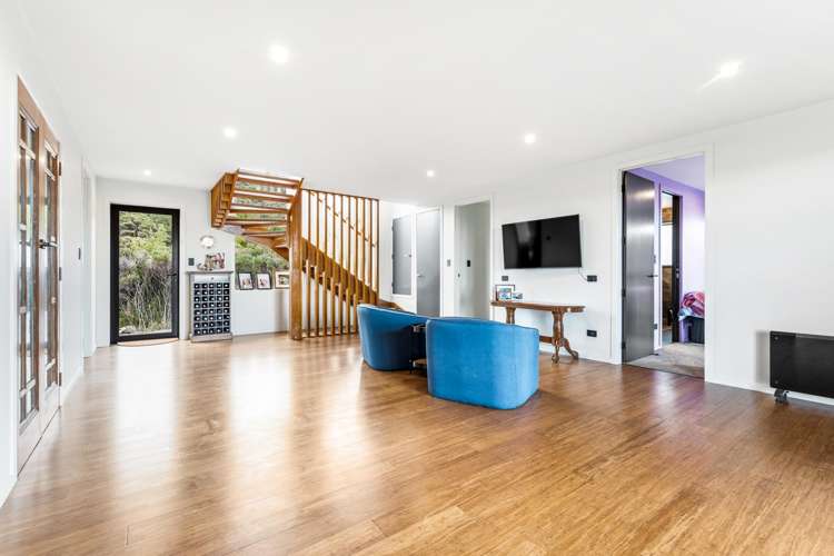 1570 Cove Road Mangawhai_22
