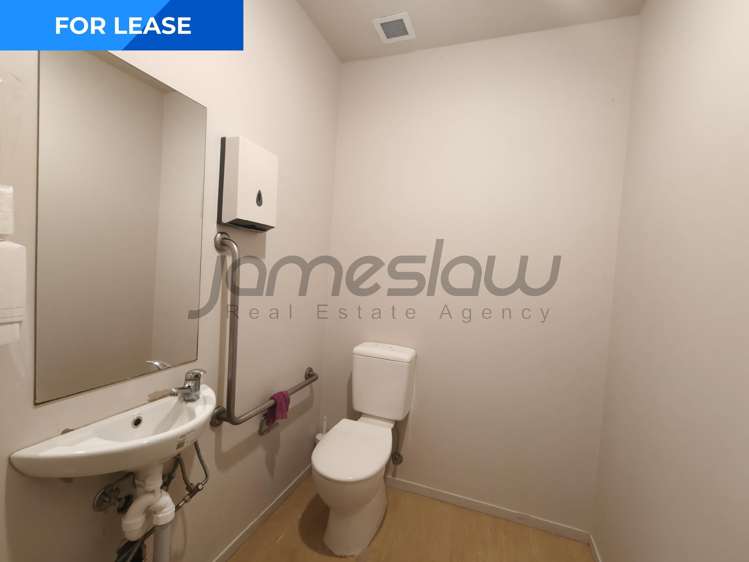 4/9 Orbit Drive Rosedale_13